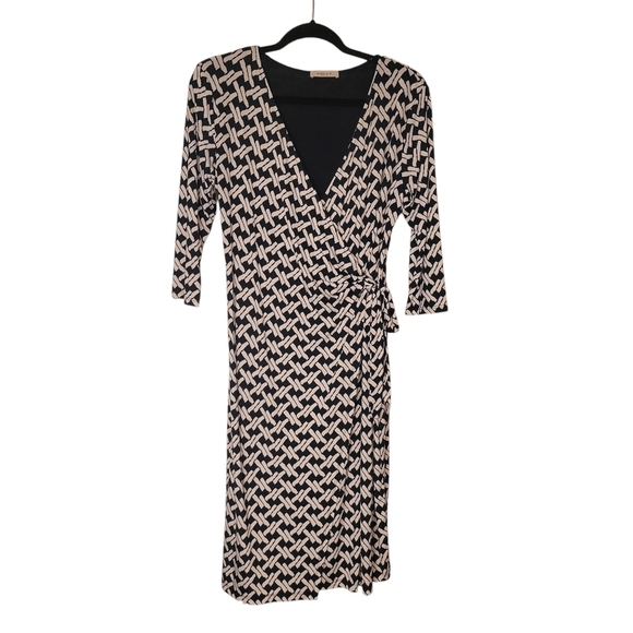 Gilli clothing Dresses & Skirts - Gilli Wrap Dress
